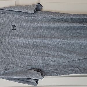 Under Armour seamless T-shirt